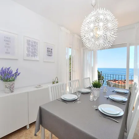 In With Stunning Sea Views *